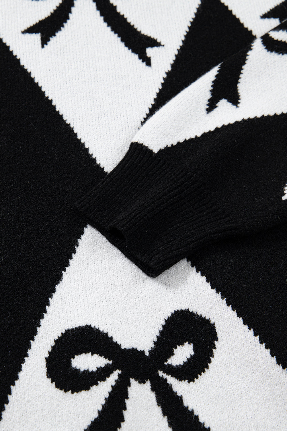 Black Bow Print 2-tone Rhombus Knit Loose Sweater